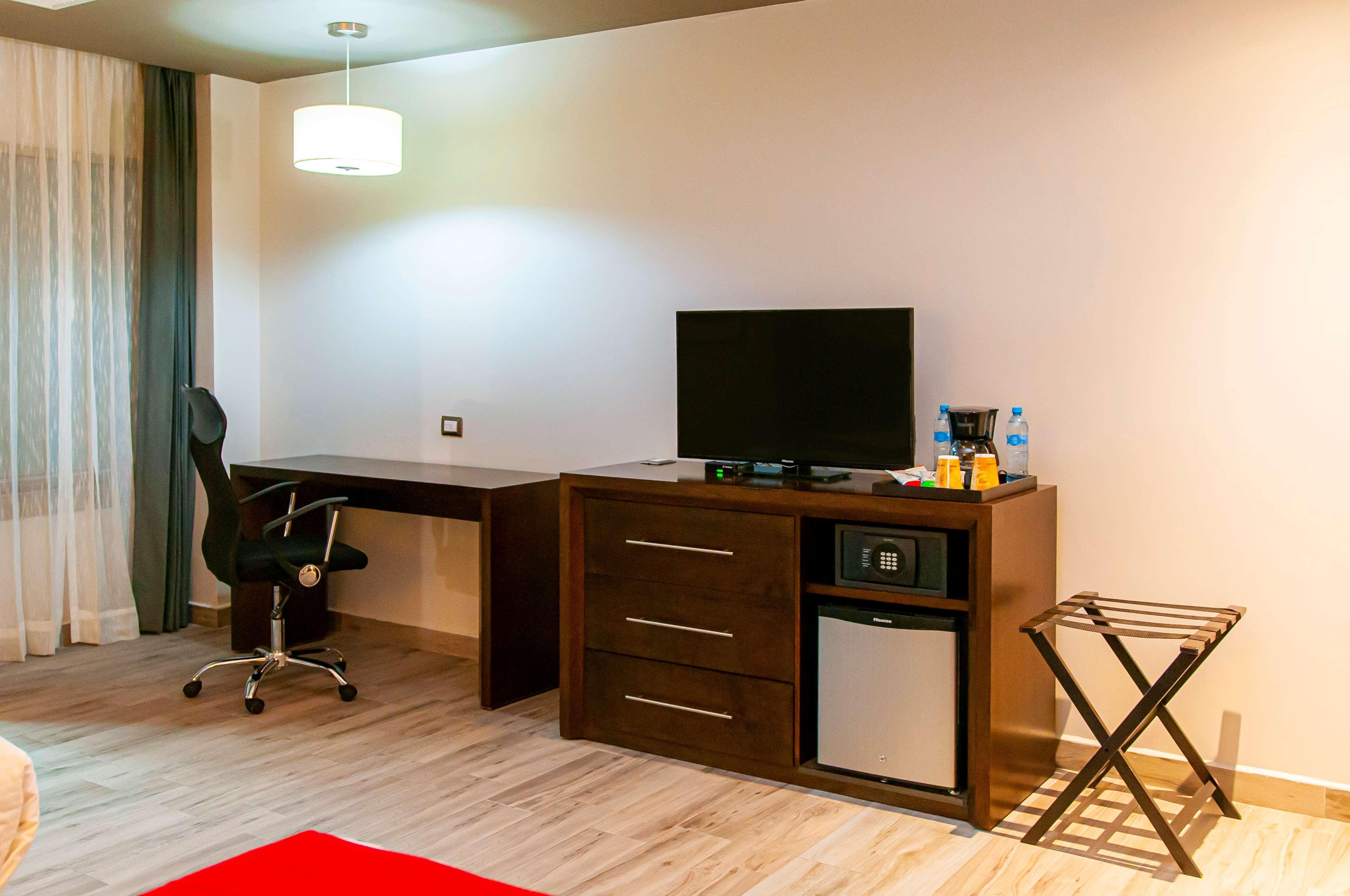 Best Western Plus Santa Cecilia Pachuca Екстер'єр фото