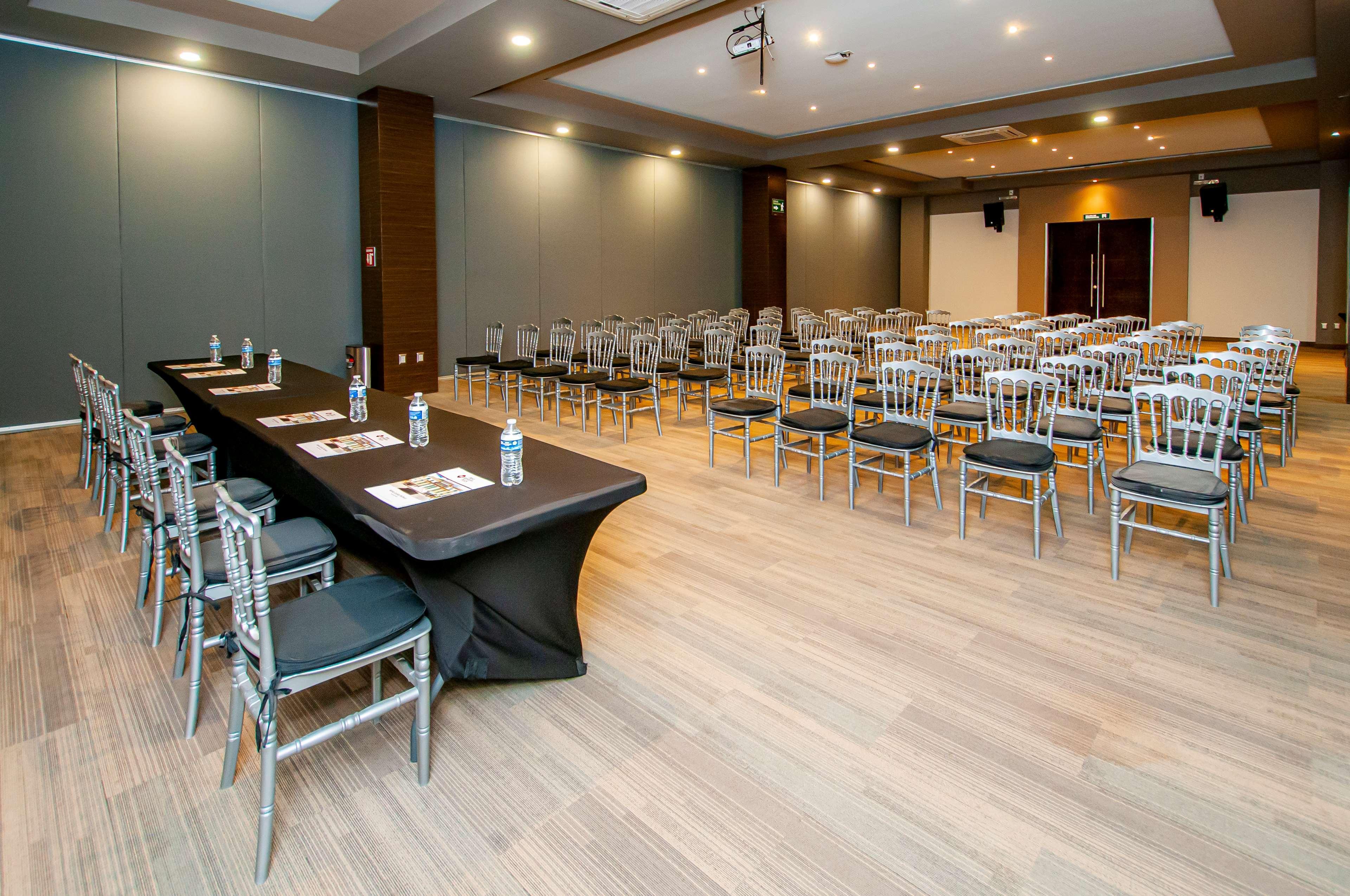 Best Western Plus Santa Cecilia Pachuca Екстер'єр фото