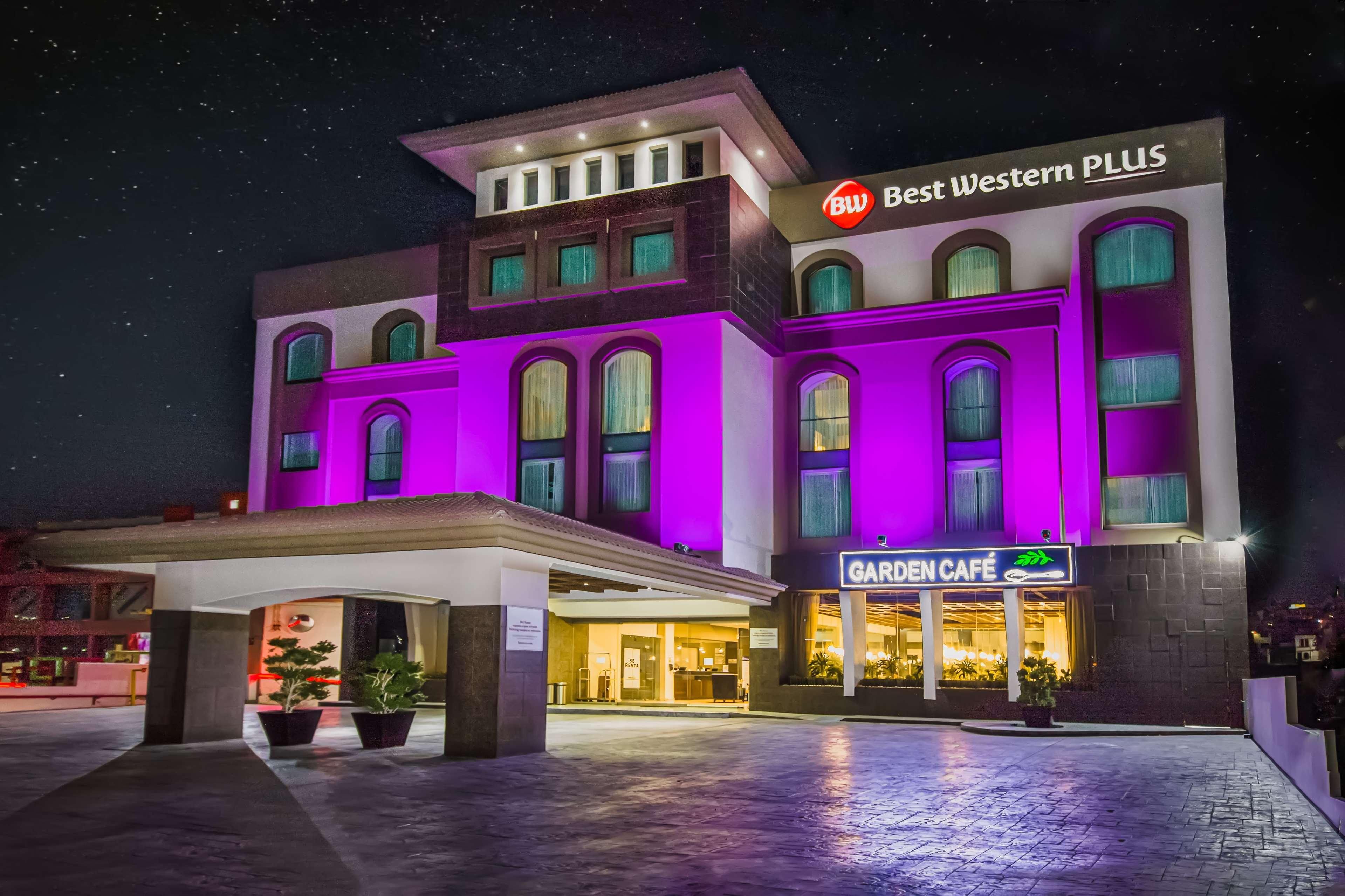 Best Western Plus Santa Cecilia Pachuca Екстер'єр фото